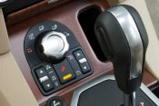 2013 Land Rover LR4 4dr SUV Shifter