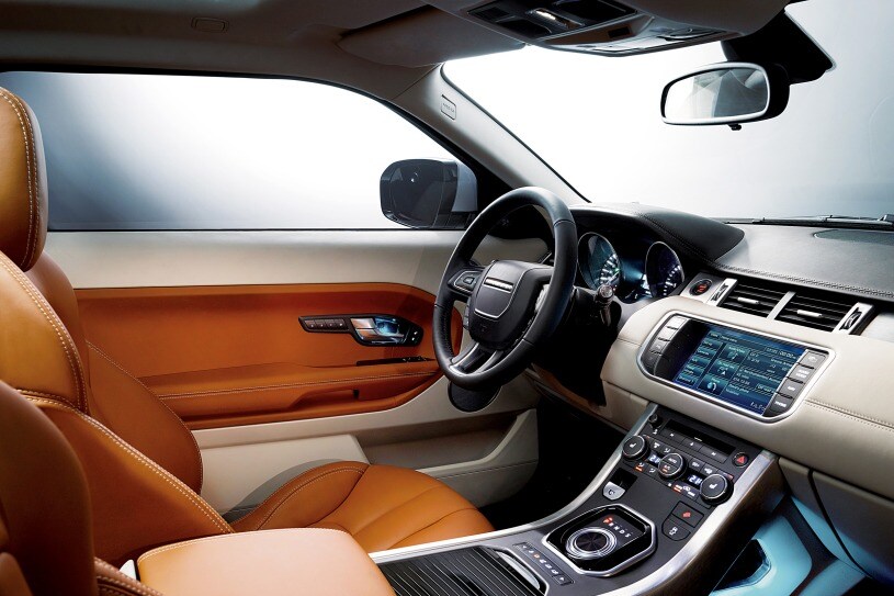 2014 Land Rover Range Rover Evoque Pure Plus 2dr SUV Interior