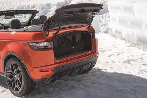 Land Rover Range Rover Evoque HSE Dynamic Convertible SUV Cargo Area. Options Shown.