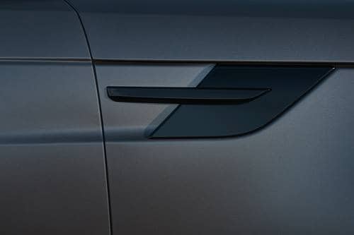 2025 Land Rover Range Rover Sport P530 Dynamic SE 4dr SUV Exterior Detail. Range Rover Sport Stealth Pack Shown.