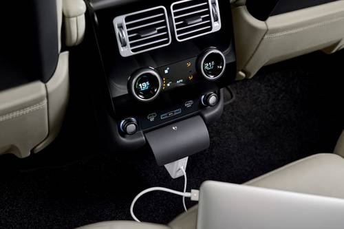 Land Rover Range Rover P525 Autobiography 4dr SUV Interior Detail