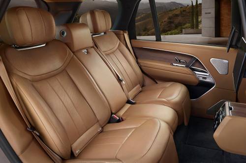Land Rover Range Rover P530 Autobiography LWB 5 4dr SUV Rear Interior