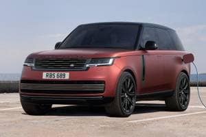 2022 Land Rover Range Rover SVAutobiography Dynamic 4dr SUV Exterior Shown