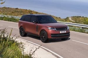 2022 Land Rover Range Rover SVAutobiography Dynamic 4dr SUV Exterior Shown