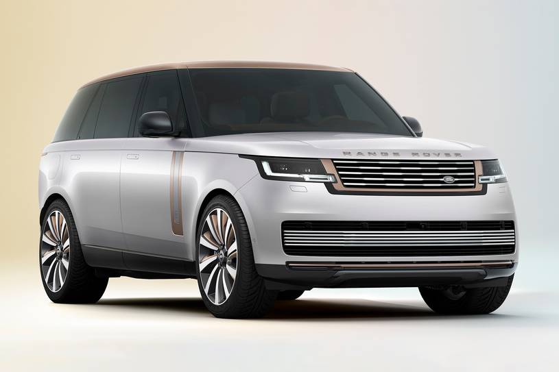 2024 Land Rover Range Rover P615 SV 4dr SUV Exterior Shown