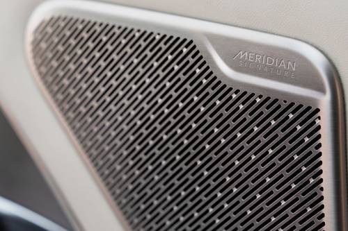 2025 Land Rover Range Rover P530 Autobiography 4dr SUV Interior Detail