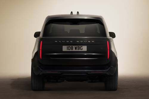 2026 Land Rover Range Rover Pictures - 1587 Photos | Edmunds