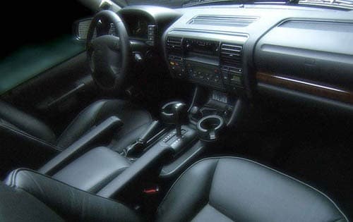 2003 Land Rover Discovery HSE Interior