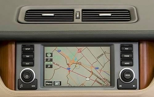 2009 Land Rover Range Rover HSE Center Console