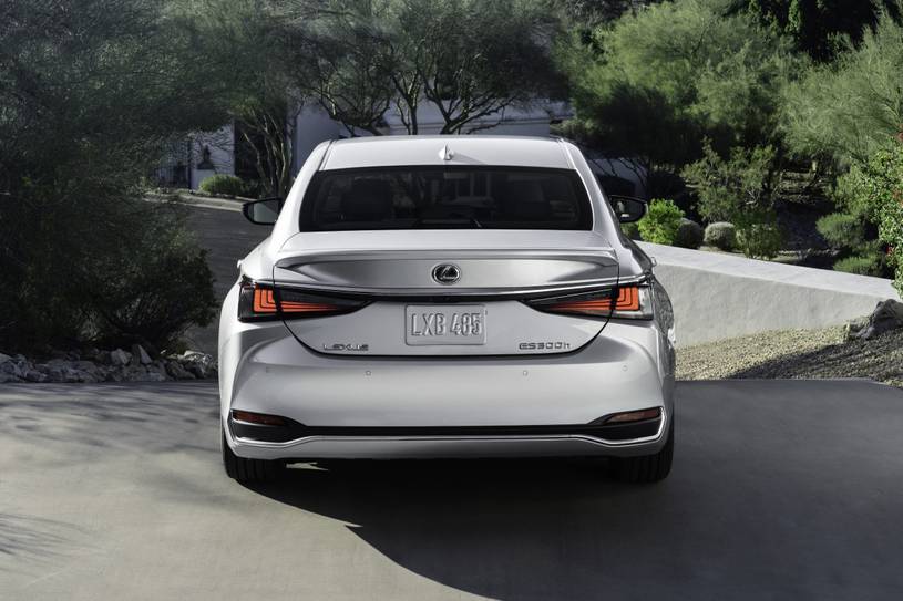 2023 Lexus ES 300h Ultra Luxury Sedan Exterior