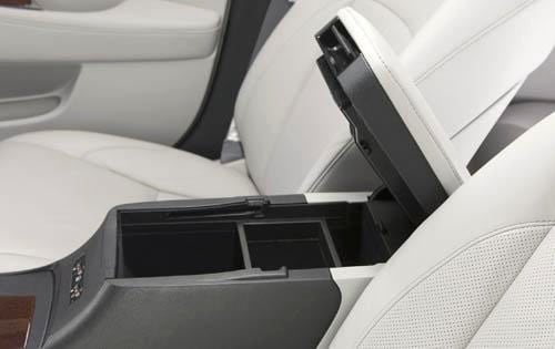 2011 Lexus ES 350 Center Console