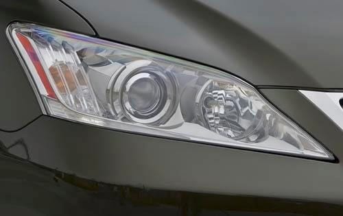 2011 Lexus ES 350 Headlamp Detail