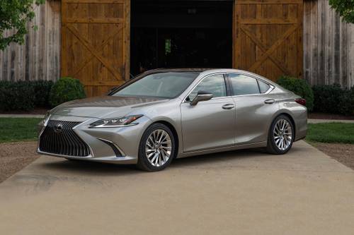 Lexus ES 350 Ultra Luxury Sedan Exterior Shown