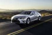 2025 Lexus ES 300h Ultra Luxury Sedan Exterior Shown