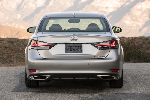 2017 Lexus GS 200t Sedan Exterior