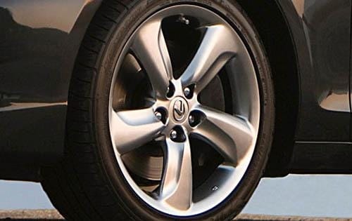 2010 Lexus GS 350 Wheel Detail