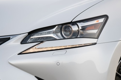 2016 Lexus GS 350 Sedan Headlamp Detail