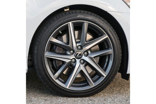 2018 Lexus GS 450h F SPORT Sedan Wheel
