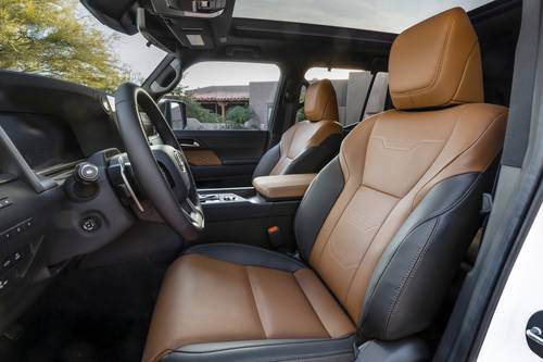 2025 Lexus GX 550 Luxury+ 4dr SUV Interior