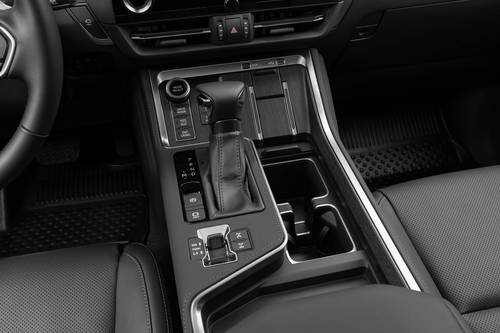 2025 Lexus GX 550 Overtrail+ 4dr SUV Shifter