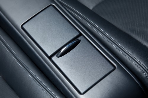 2010 Lexus IS 350 C Convertible Cupholders