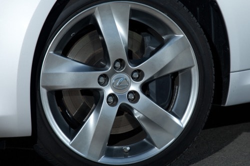 2010 Lexus IS 350 C Convertible Wheel