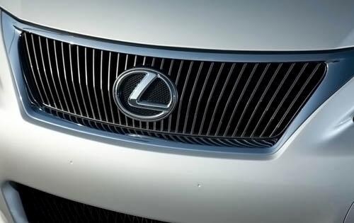 2011 Lexus IS 350 C Front Grille and Badging