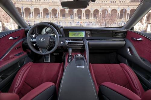 Lexus LC 500h Coupe Dashboard