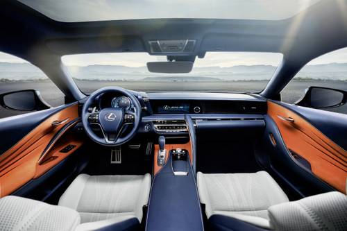 Lexus LC 500h Coupe Dashboard