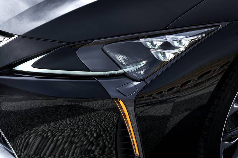 Lexus LC 500h Coupe Headlamp Detail