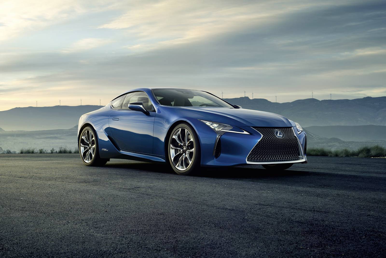 2019 Lexus LC 500h Review & Ratings | Edmunds