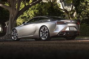 2022 Lexus LC 500h