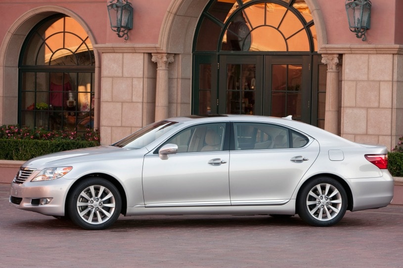 2010 Lexus LS 460 Pictures - 115 Photos | Edmunds