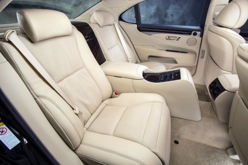 2013 Lexus LS 460 Sedan Rear Interior