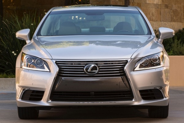 The 2015 Lexus LS 460 The 2015 Lexus LS 460