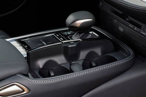 Lexus LS 500h Base Sedan Cupholders Cupholders