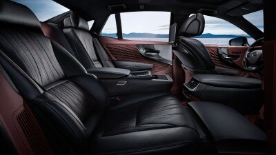 2018 Lexus Ls 500h True Cost To Own Edmunds 2018 Lexus Ls 500h