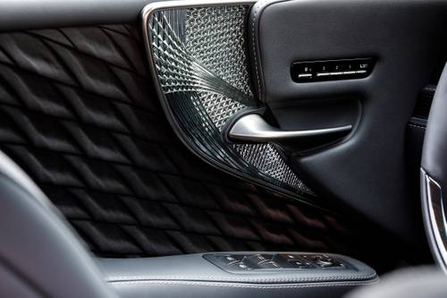 2020 Lexus LS 500h Sedan Interior Detail