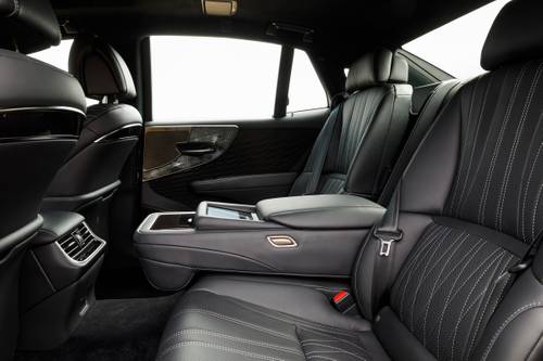 2020 Lexus LS 500h Sedan Rear Interior