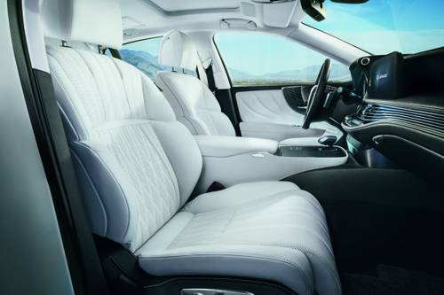 2023 Lexus LS 500h Sedan Interior
