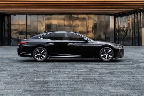2025 Lexus LS 500 Sedan Profile