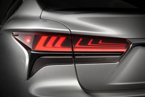 2025 Lexus LS 500h Sedan Exterior Detail