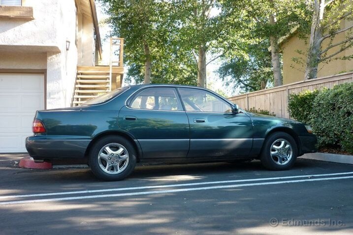 No one will accuse the steering of having feel. But dang, this V6 has some honest punch, both from a stoplight and even at speed on the highway.