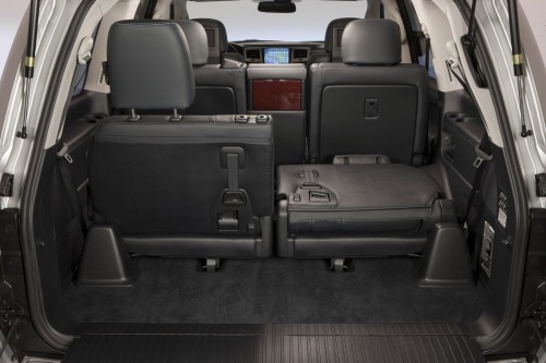 2013 Lexus LX 570 4dr SUV Cargo Area