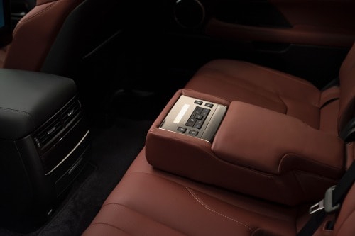 Lexus LX 570 4dr SUV Interior Detail
