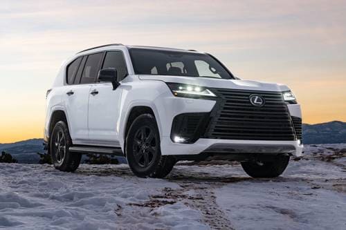 2025 Lexus LX 600 Premium 4dr SUV Exterior Shown