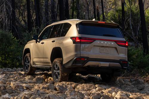 2025 Lexus LX 700h Overtrail 4dr SUV Exterior