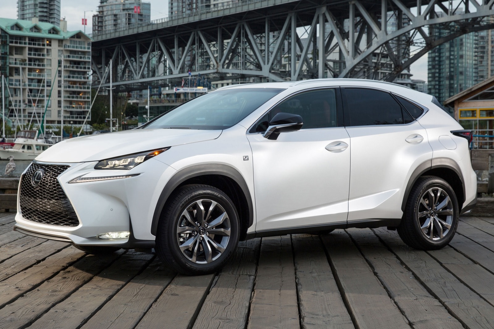 2016 Lexus NX 200t Review & Ratings | Edmunds