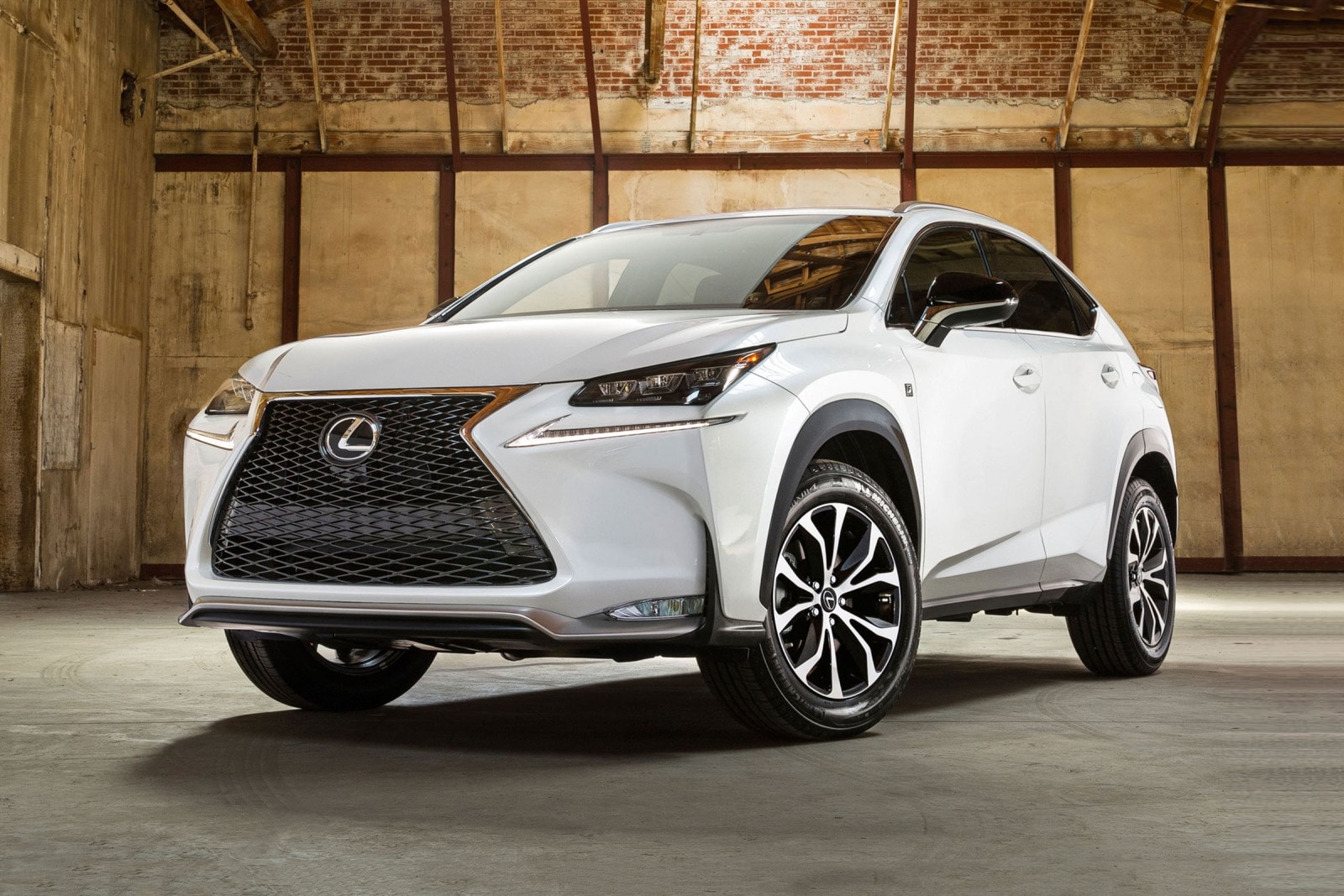 2017 Lexus NX 200t Review & Ratings | Edmunds