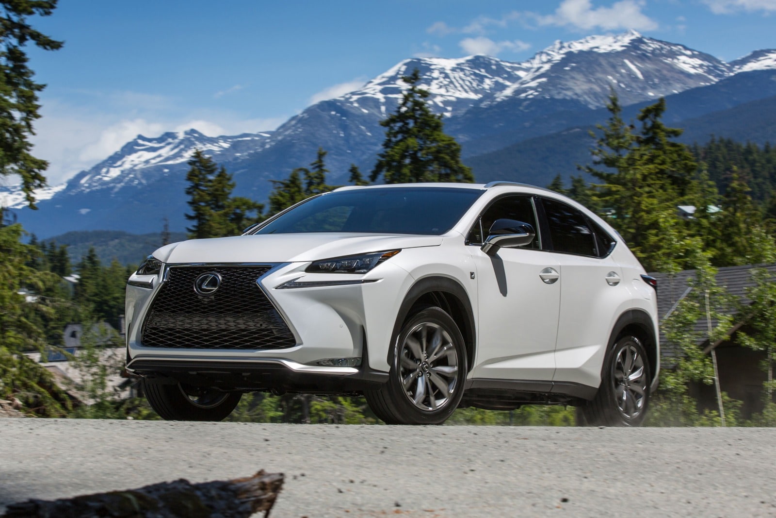 2017 Lexus NX 200t Review & Ratings | Edmunds